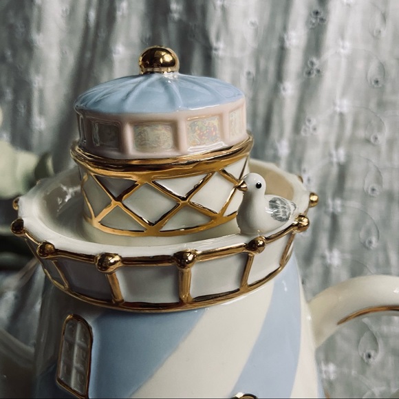 Lenox Seaside Lighthouse Teapot - Picture 2 of 8